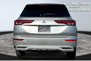$25998 : Mitsubishi Outlander PHEV 20 thumbnail