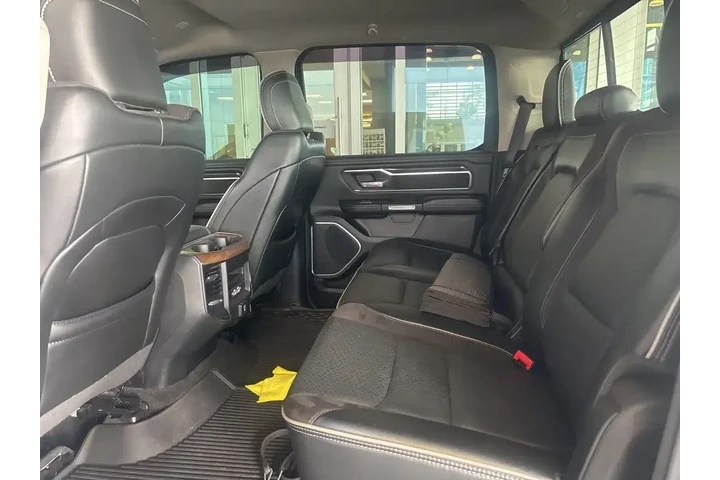 $35990 : Ram 1500 2022 4x2 Laramie 4d image 7