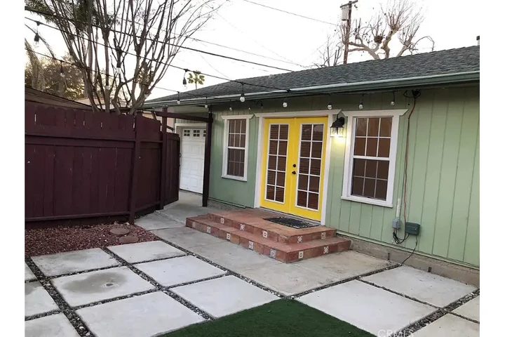 $800 : Cerca de tiendas Santa Clara image 1