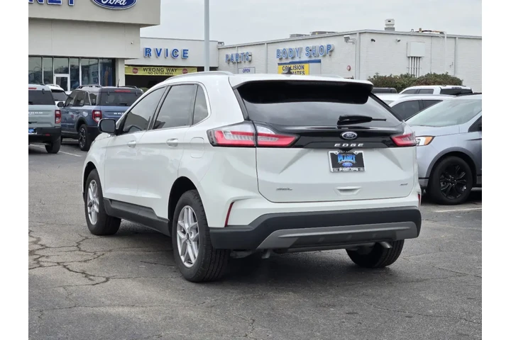 $27359 : Ford Edge 2024 AWD ST-Line 4 image 3