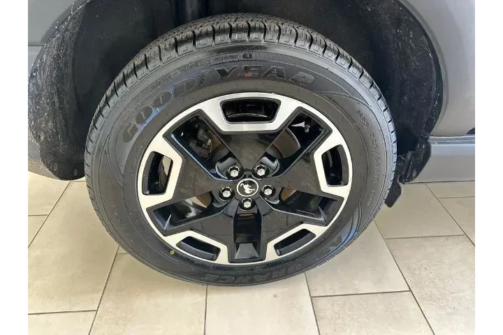 $27392 : Ford Bronco Sport 2023 AWD O image 8