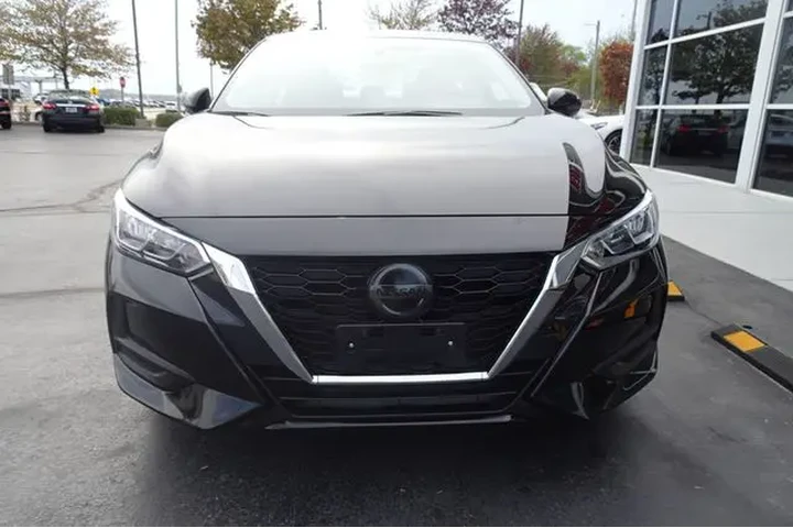 $15990 : 2022 Sentra image 3