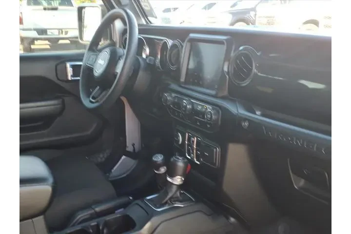 $31081 : Jeep Wrangler 2023 4x4 Sport image 10