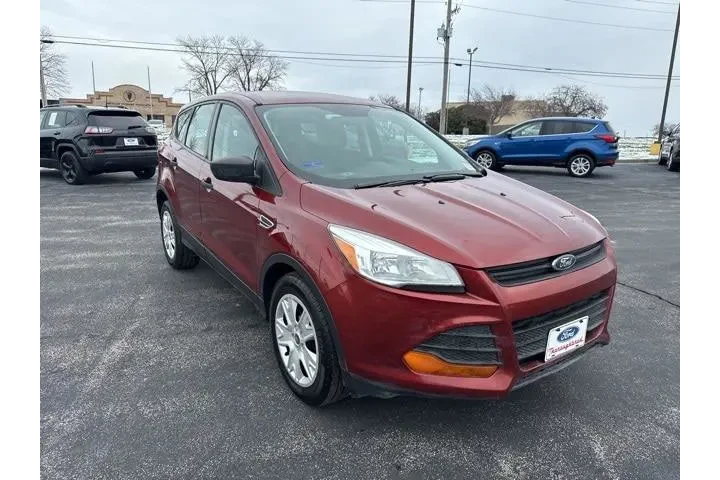 $14768 : Ford Escape 2016 S 4dr SUV image 7