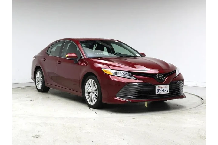 $23998 : Toyota Camry 2018 XLE 4dr Se image 1