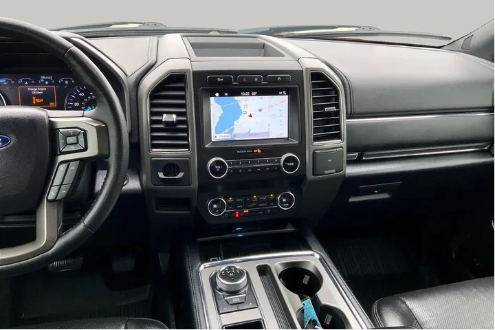 $18960 : Ford Expedition 2019 4x2 XLT image 7
