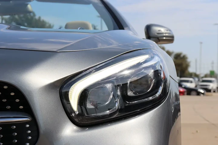 $36989 : 2018 SL 450 Roadster image 9