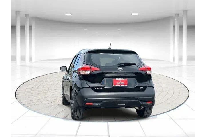 $9999 : Nissan Kicks 2019 S 4dr Cros image 3