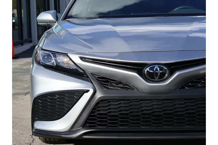 $20990 : Toyota Camry 2024 SE 4dr Sed image 10