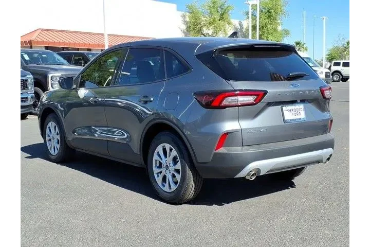 $27900 : Ford Escape 2026 Active 4dr image 3