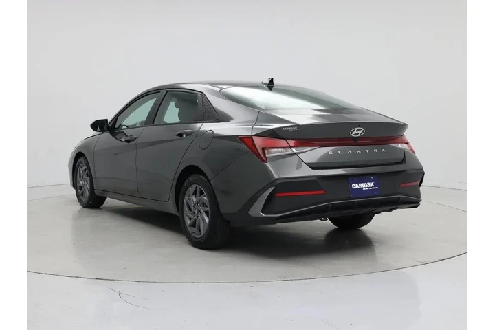 $18998 : Hyundai ELANTRA 2024 SEL 4dr image 2