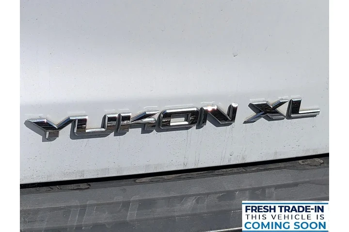 $24791 : GMC Yukon XL 2017 4x2 SLE 4d image 2