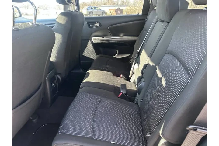 $9900 : 2019 Journey SE Value Package image 7