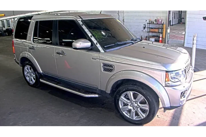 $11995 : 2016 Land Rover LR4 HSE image 3