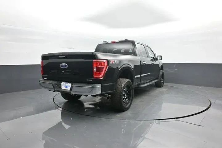 $34405 : Ford F-150 2021 4x4 Lariat 4 image 7