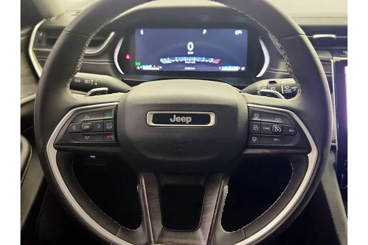 $30998 : Jeep Grand Cherokee 2024 4x4 image 10