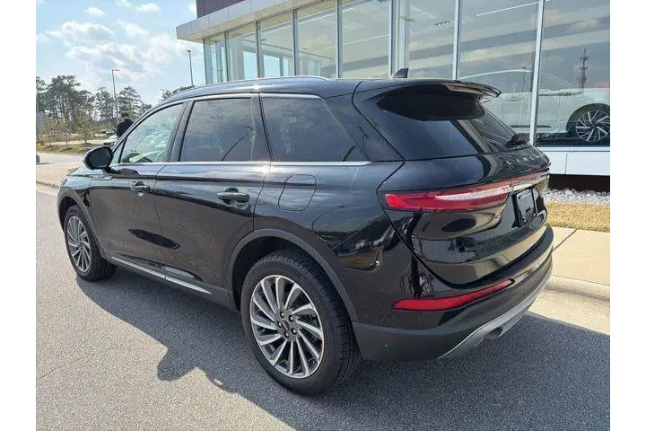 $32646 : Lincoln Corsair 2024 AWD Res image 3