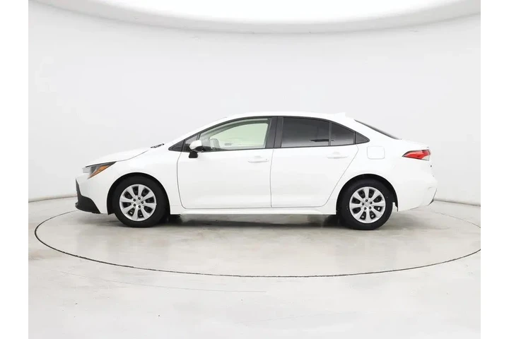 $21998 : Toyota Corolla 2024 LE 4dr S image 3