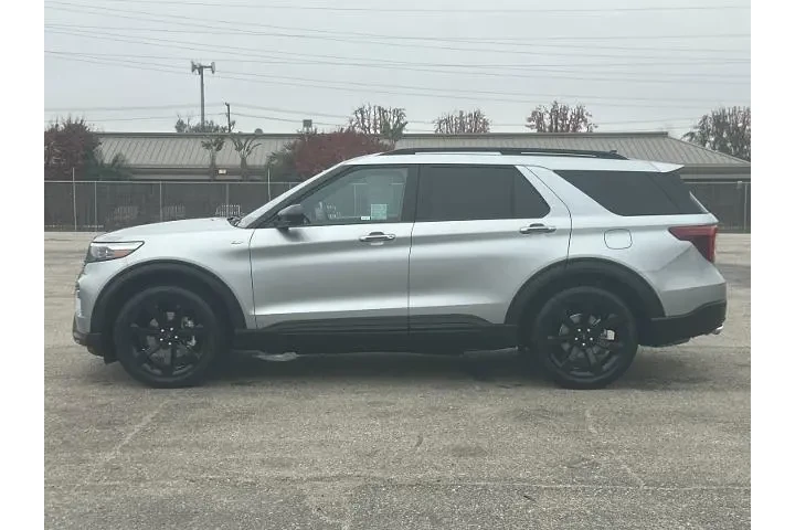 $36990 : Ford Explorer 2023 ST-Line 4 image 7