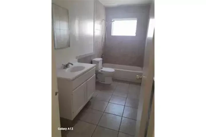 $2295 : 🔵APT En la ciudad de WHITTIER image 1