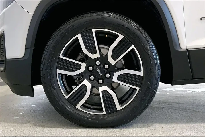 $19799 : GMC Acadia 2021 SLT 4dr SUV image 8