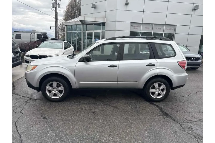 $6910 : 2011 Forester 2.5X image 10