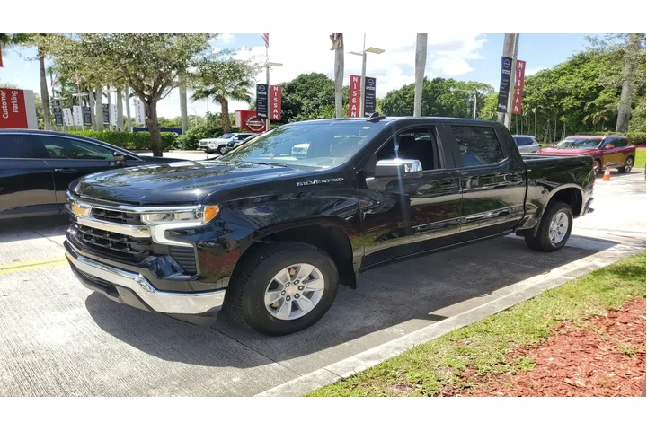$38495 : Chevrolet Silverado 1500 202 image 3
