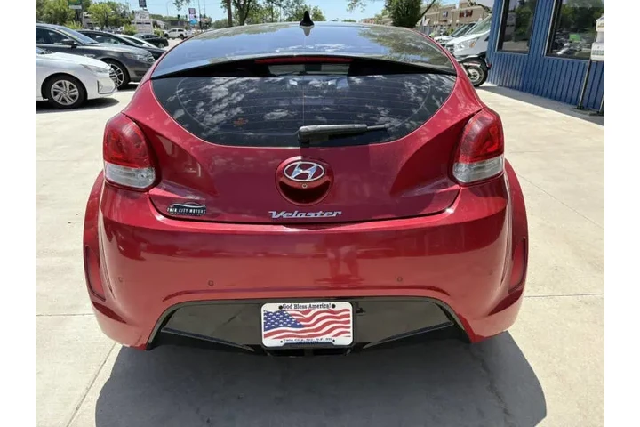 $4990 : 2012 Veloster image 8