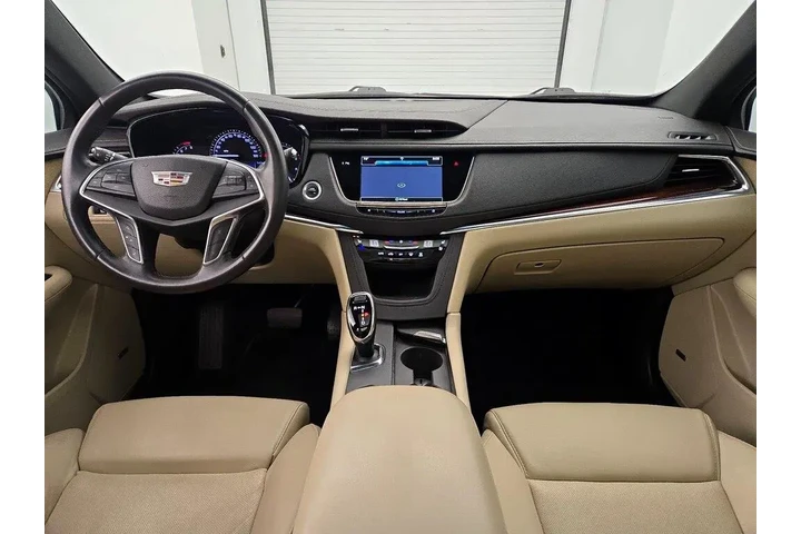 $23998 : Cadillac XT5 2017 Premium Lu image 9