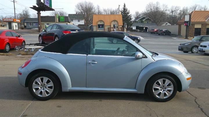 $6999 : 2009 New Beetle Convertible image 6