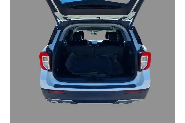 $32000 : Ford Explorer 2022 AWD XLT 4 image 8