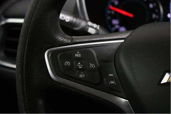 $18917 : Chevrolet Equinox 2023 LT 4d image 9