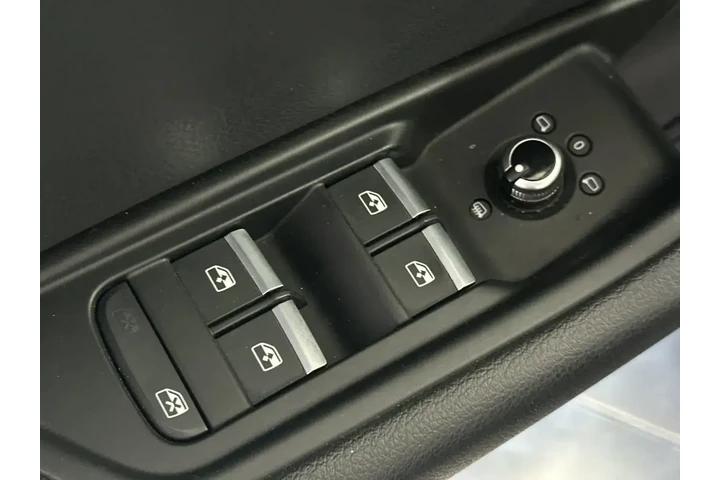 $12999 : Audi A4 2017 2.0T ultra Prem image 7