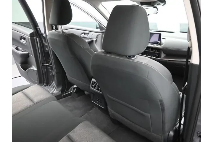 $25491 : Nissan Rogue 2025 AWD SV 4dr image 10