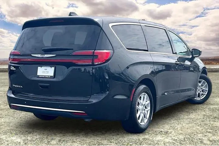 $23991 : Chrysler Pacifica 2023 Touri image 5