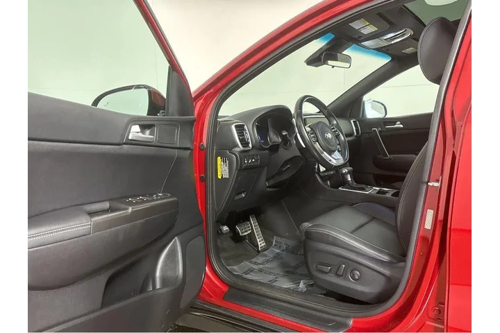 $20477 : 2022 Sportage Nightfall image 2