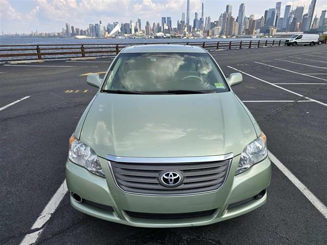 $5995 : 2010 TOYOTA AVALON image 5