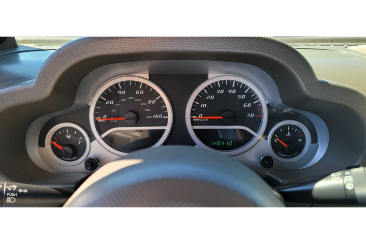 $11500 : 2010 Jeep Wrangler SAHARA image 8