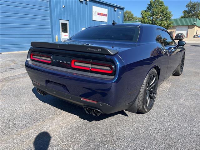 $29369 : 2017 Challenger T/A 392, T/A image 7