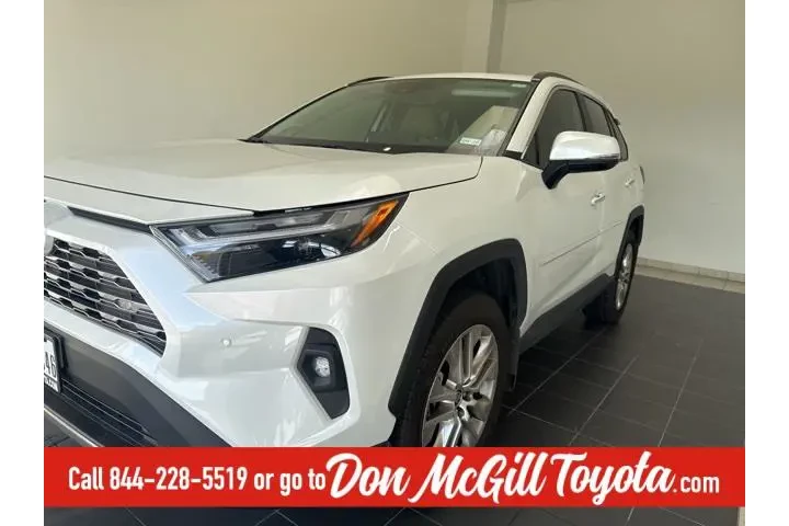 $38632 : Toyota RAV4 2024 AWD Limited image 3