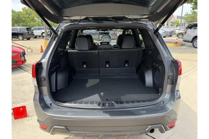 $33987 : Subaru Forester 2024 AWD Wil image 7