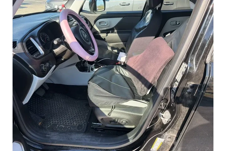 $15989 : Jeep Renegade 2022 4x4 (Red) image 9