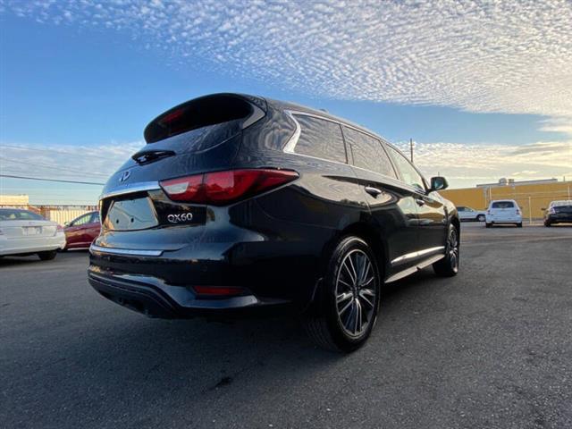 $9995 : 2016 QX60 image 6