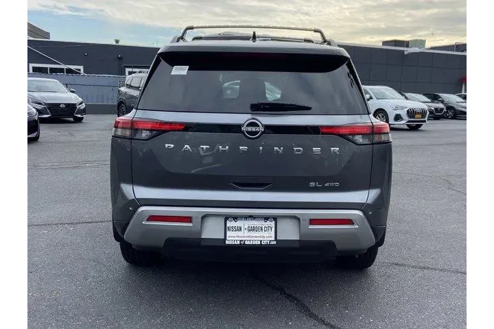 $31495 : Nissan Pathfinder 2024 AWD S image 5