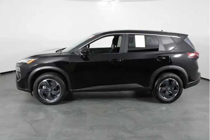 $20587 : Nissan Rogue 2025 AWD SV 4dr image 8