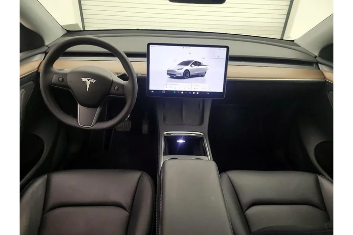 $34998 : Tesla Model Y 2022 AWD Long image 9