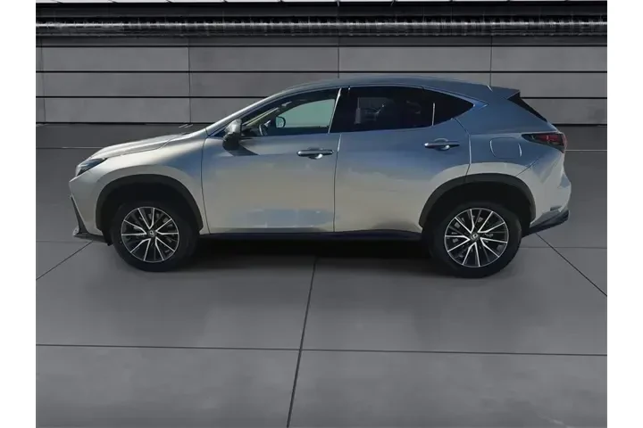$39988 : Lexus NX 250 2024 Premium 4d image 5