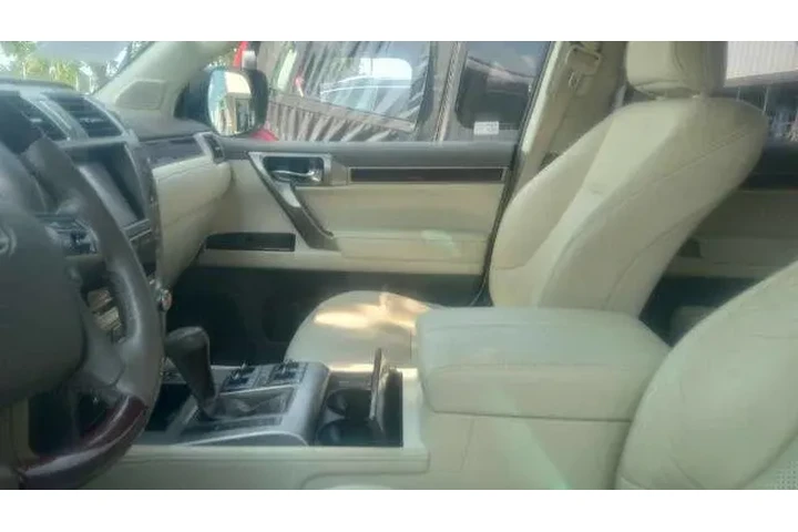 $23500 : 2014 GX 460 Luxury image 10