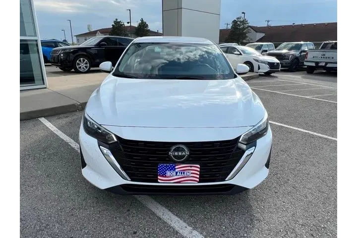 $18500 : Nissan Sentra 2024 SV 4dr Se image 8