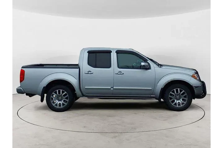 $14561 : Nissan Frontier 2013 4x4 S 4 image 6